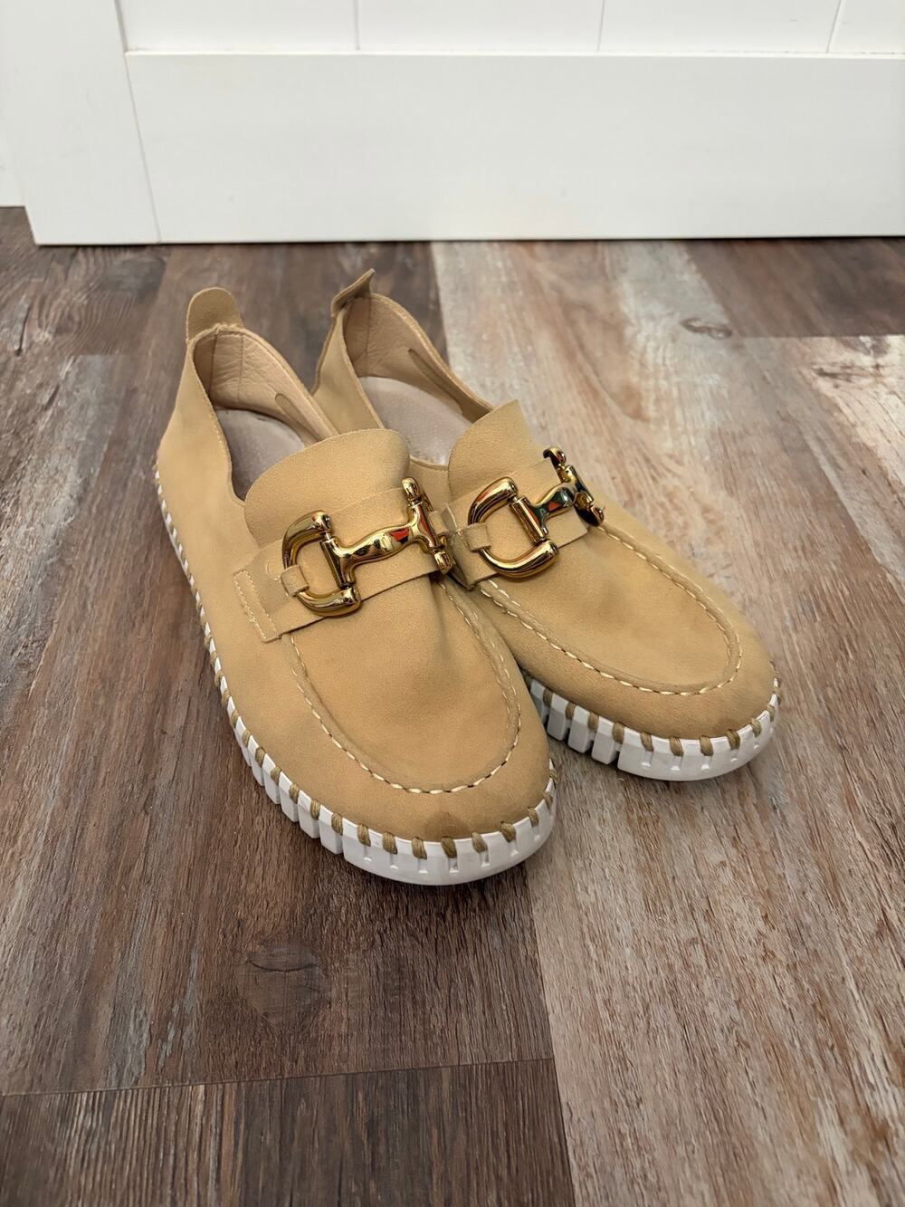 ILSE JACOBSEN TULIP SNEAKER SLIDE LOAFER BROWN LATTE Women’s size 39/8.5 EUC